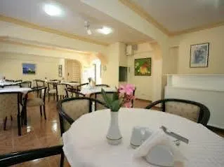 Tur Inn Kusadası Hotel